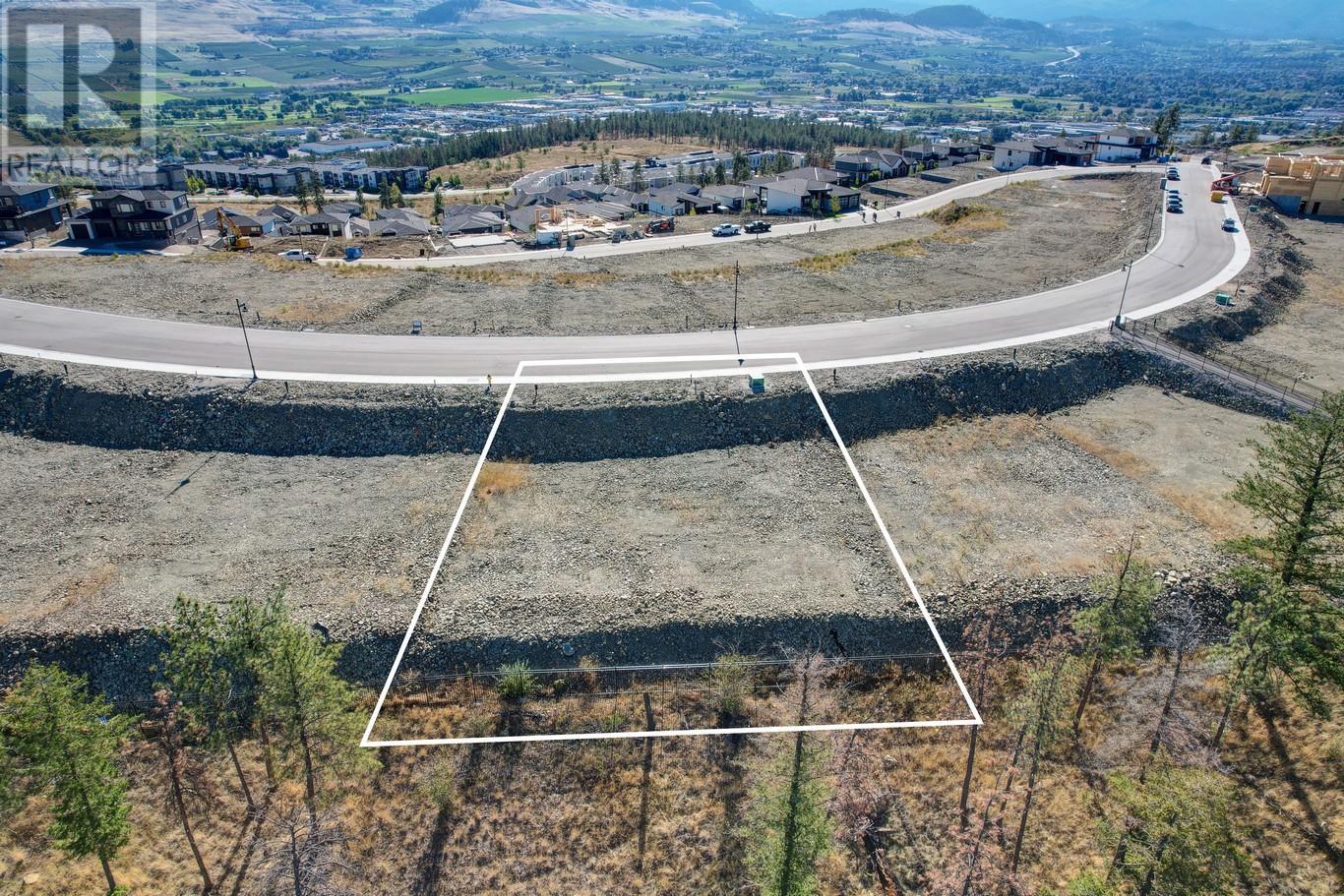 Property at 718 Kingswood Terrace Lot# 41 image 2
