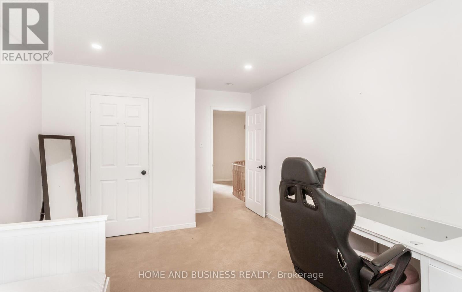 2035 Jacamar Court, Mississauga, Ontario  L5L 3P7 - Photo 36 - W12095552