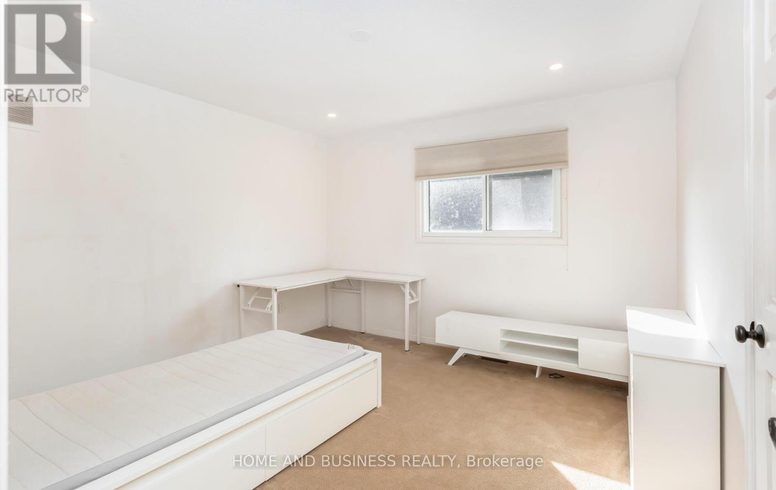 2035 Jacamar Court, Mississauga, Ontario  L5L 3P7 - Photo 38 - W12095552