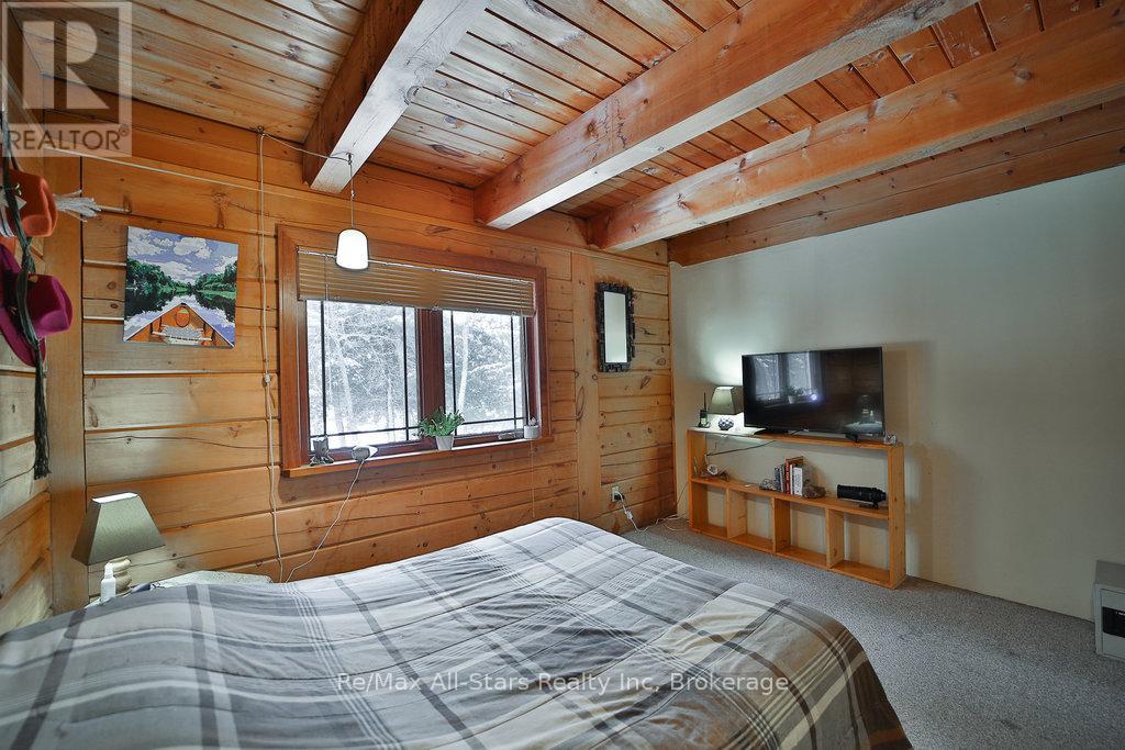 1058 Algonquin Outfitters Road, Algonquin Highlands, Ontario  P0A 1H0 - Photo 26 - X11901323