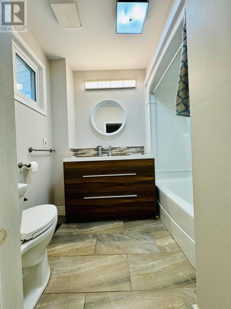 20 Eastbourne Avenue, St. Catharines (Facer), Ontario  L2M 5K4 - Photo 15 - X12095420