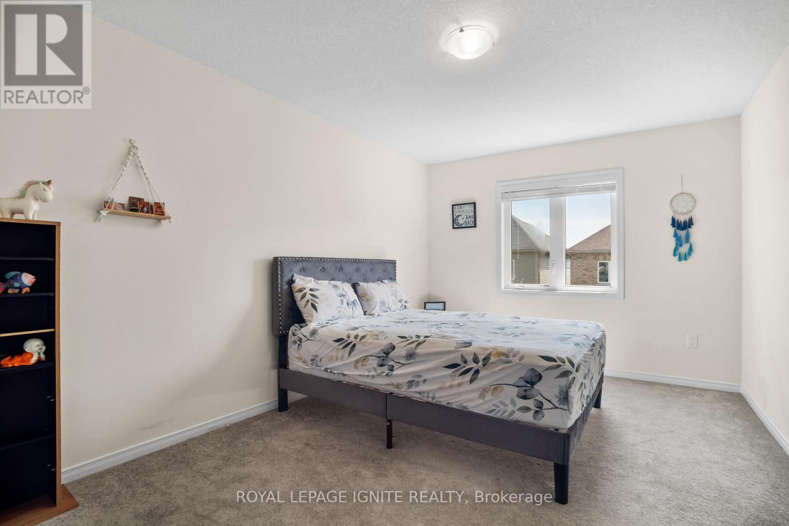 45 Alexandra Drive, Thorold, Ontario  L3B 0G4 - Photo 11 - X12095422