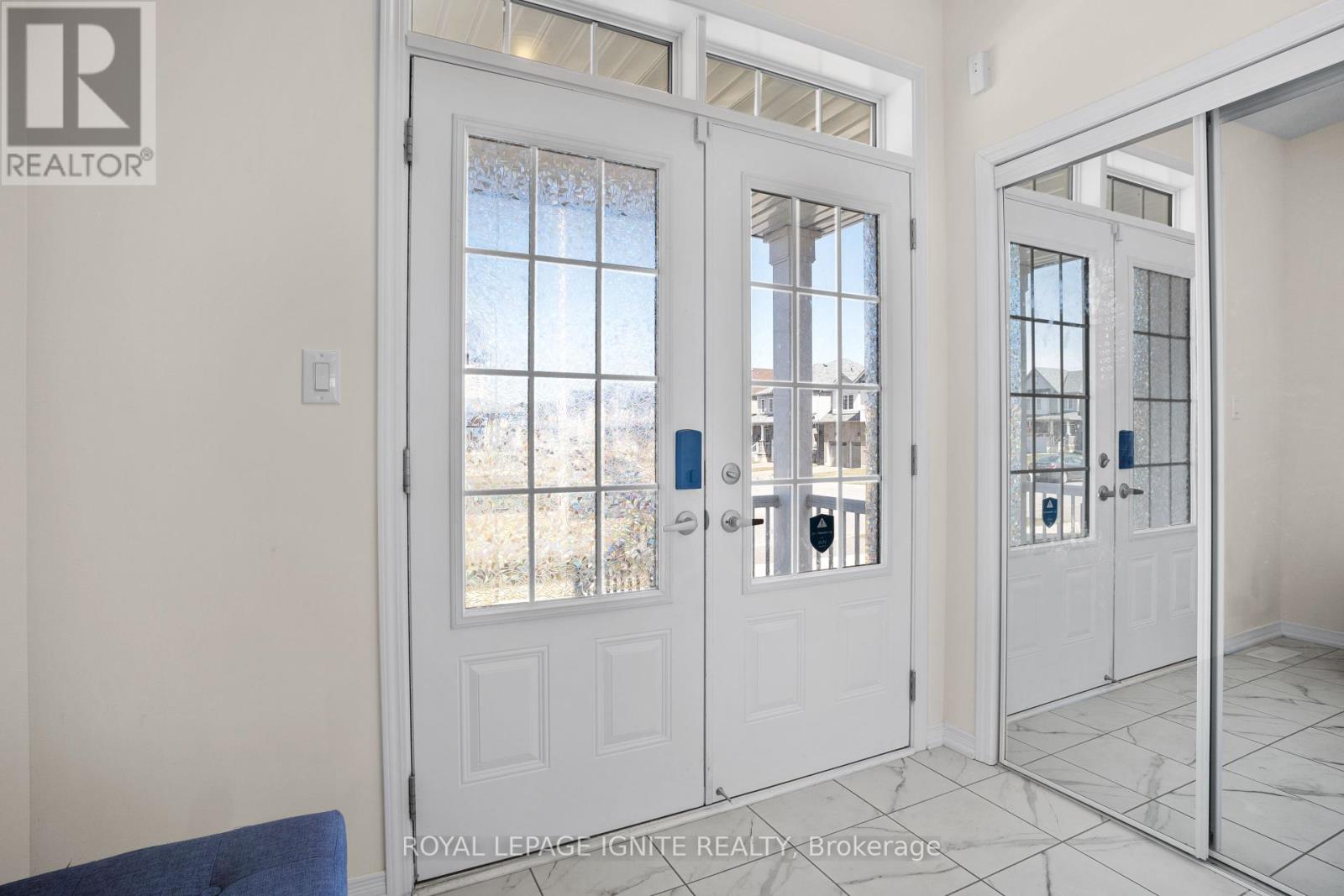 45 Alexandra Drive, Thorold, Ontario  L3B 0G4 - Photo 4 - X12095422