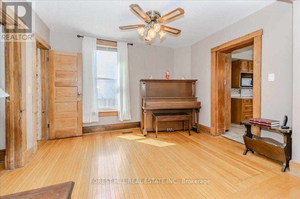 373 Garden Street, Cambridge, Ontario  N3H 4C8 - Photo 11 - X12095462