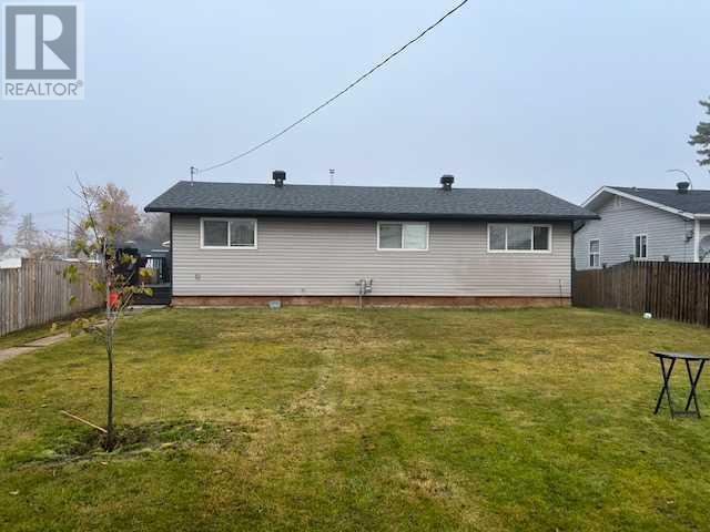 10015 100 Street, High Level, Alberta  T0H 1Z0 - Photo 32 - A2172281