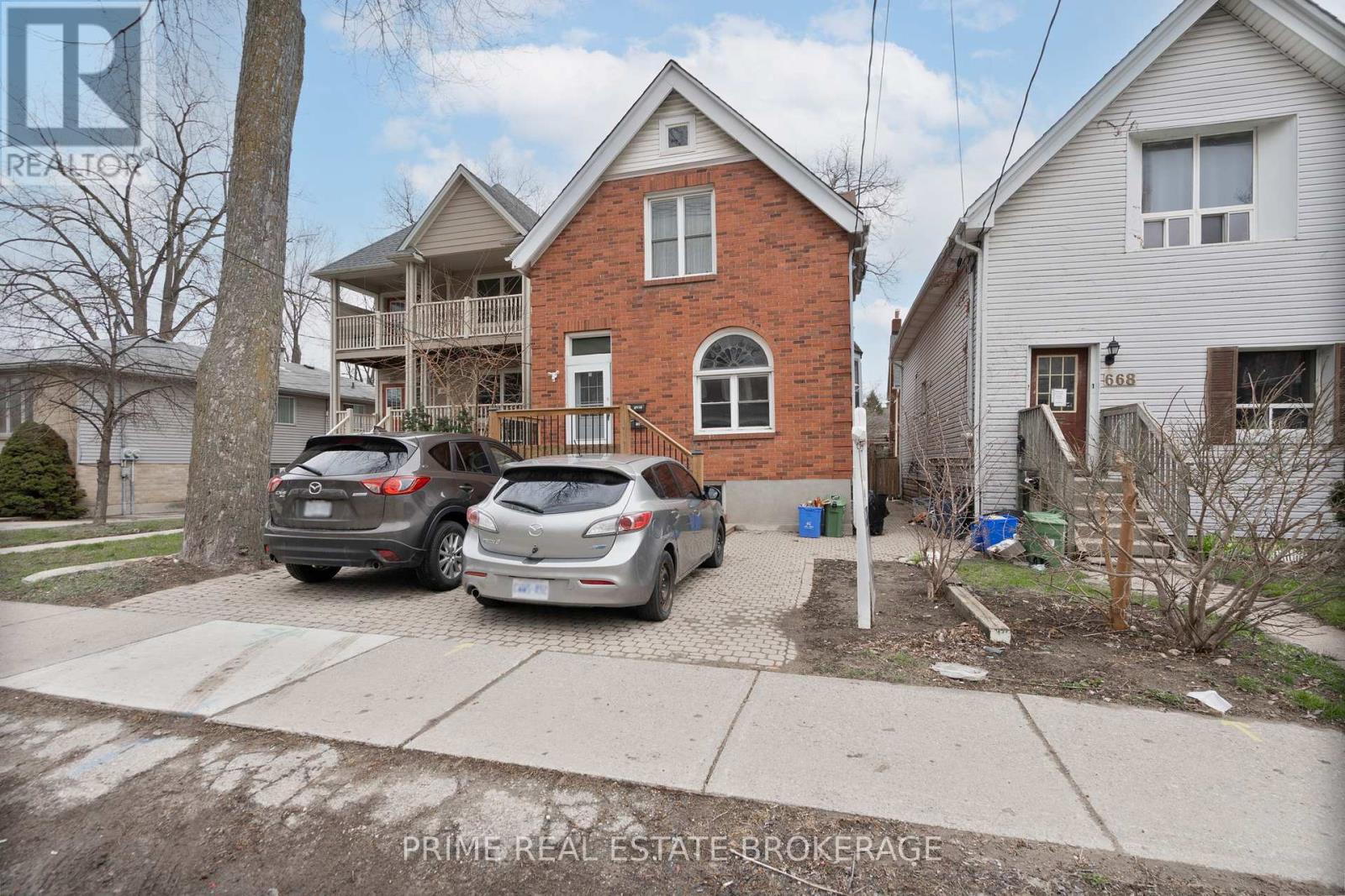 Photo 2 of 16 for 666 Queens Avenue