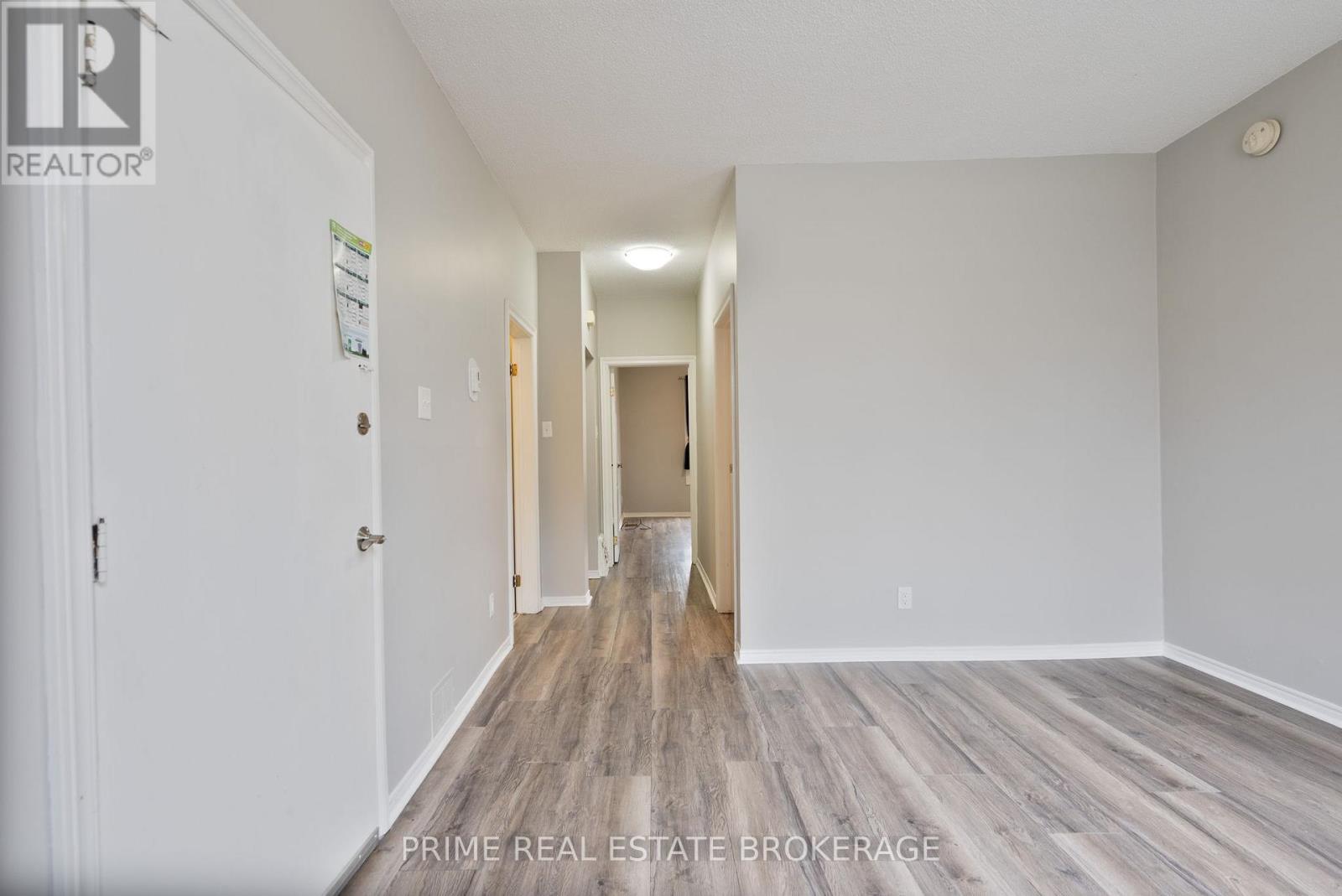 Photo 5 of 16 for 666 Queens Avenue
