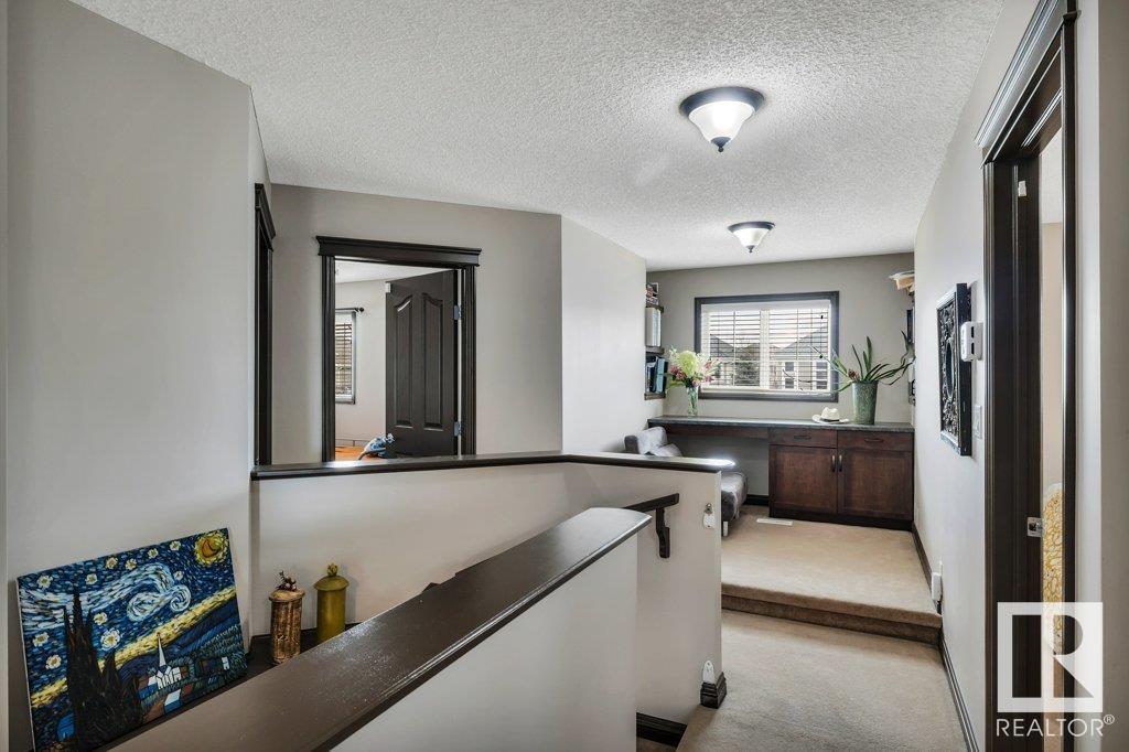 Property at 960 SUMMERSIDE LINK LI SW image 2