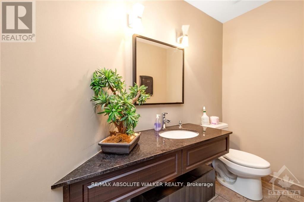 3591 Innes Road, Ottawa, Ontario  K1C 1T1 - Photo 12 - X12095741
