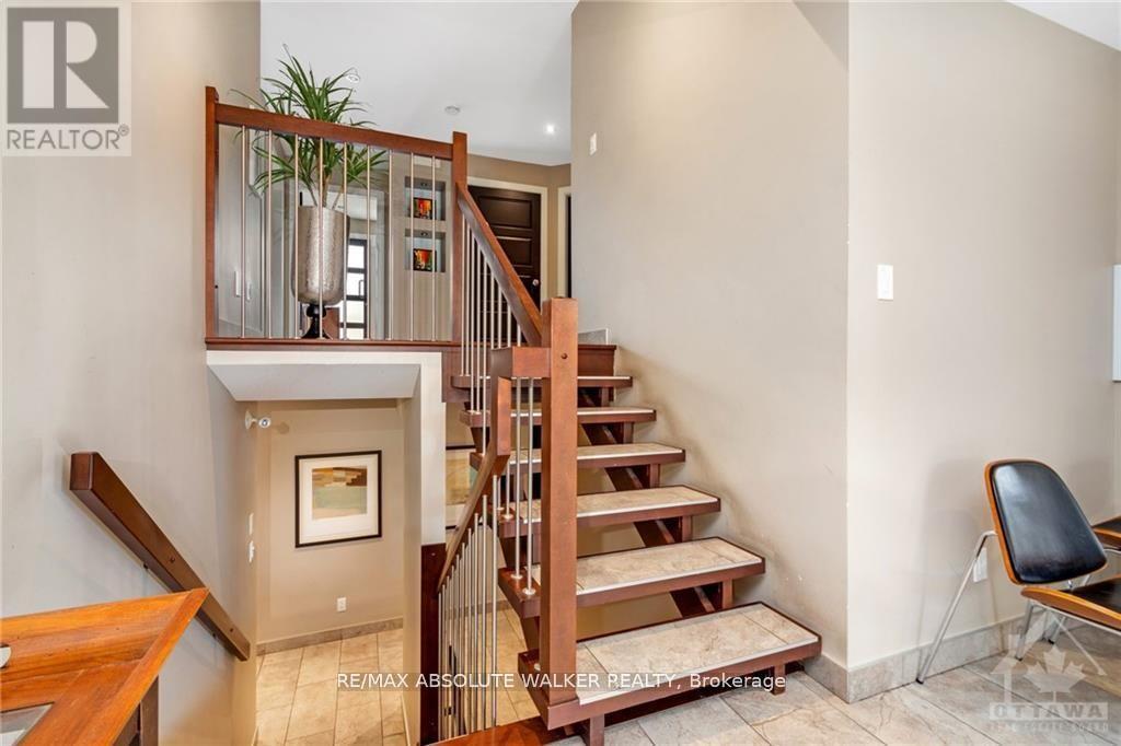 3591 Innes Road, Ottawa, Ontario  K1C 1T1 - Photo 7 - X12095741