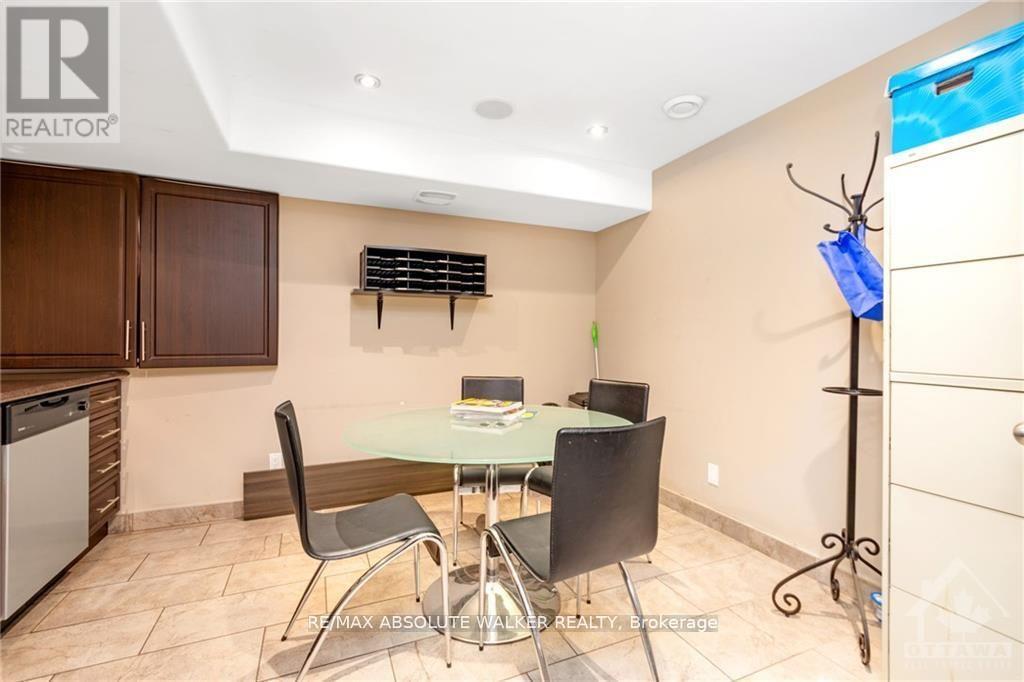 3591 Innes Road, Ottawa, Ontario  K1C 1T1 - Photo 8 - X12095741