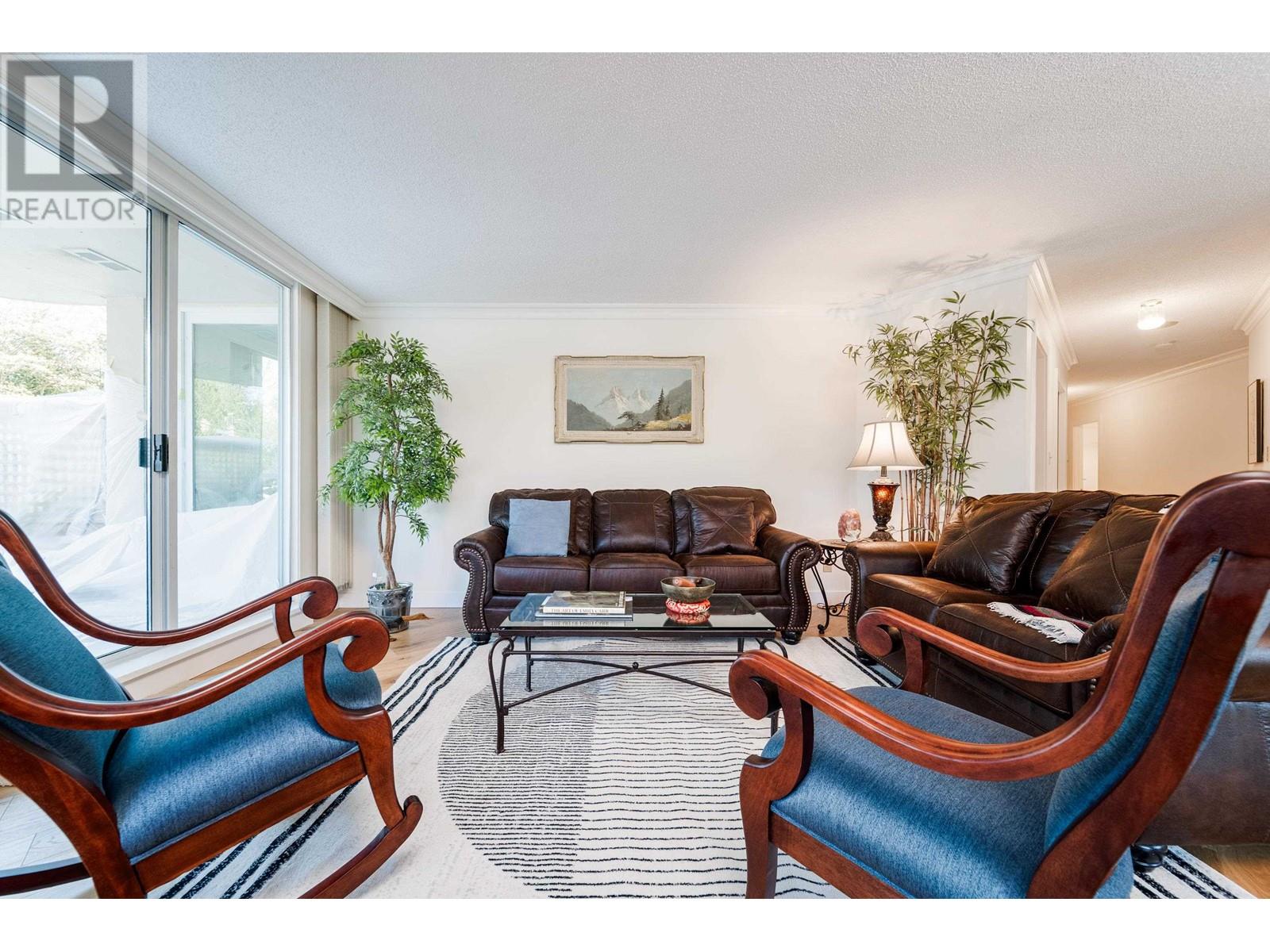 Property at 105 995 ROCHE POINT DRIVE image 4