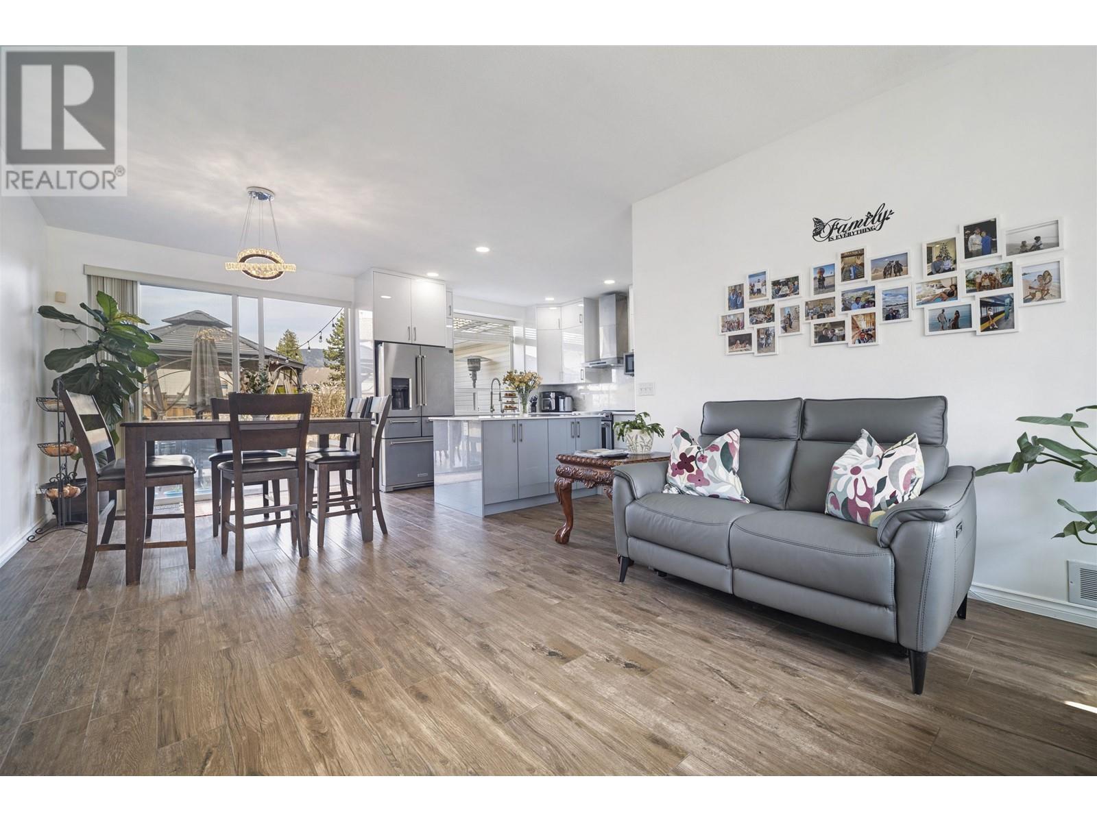 1355 Riverwood Gate, Port Coquitlam, British Columbia  V3B 7W1 - Photo 17 - R2992249
