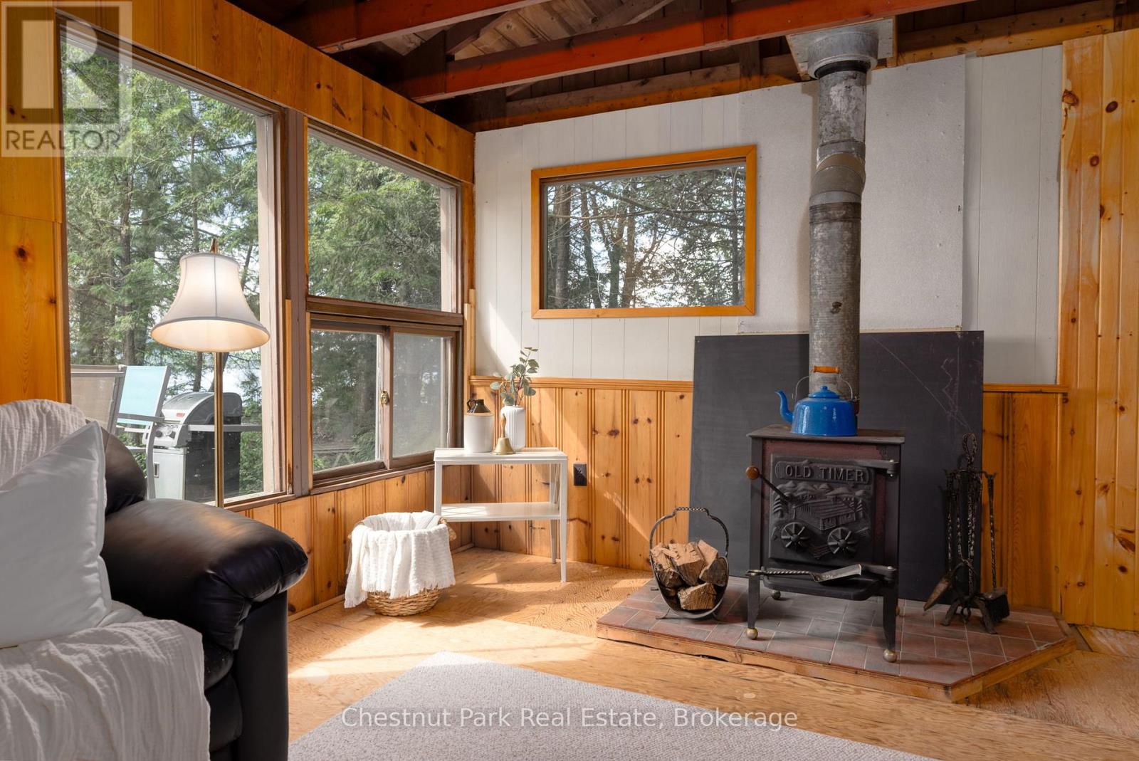 464 Springfield Road, Huntsville, Ontario  P1H 2J3 - Photo 22 - X12095639