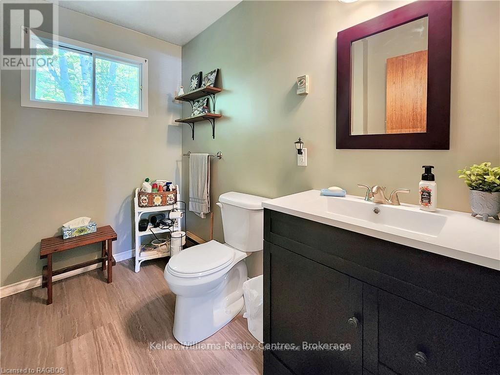 132 Maple Drive, Northern Bruce Peninsula, Ontario  N0H 1Z0 - Photo 44 - X12095651