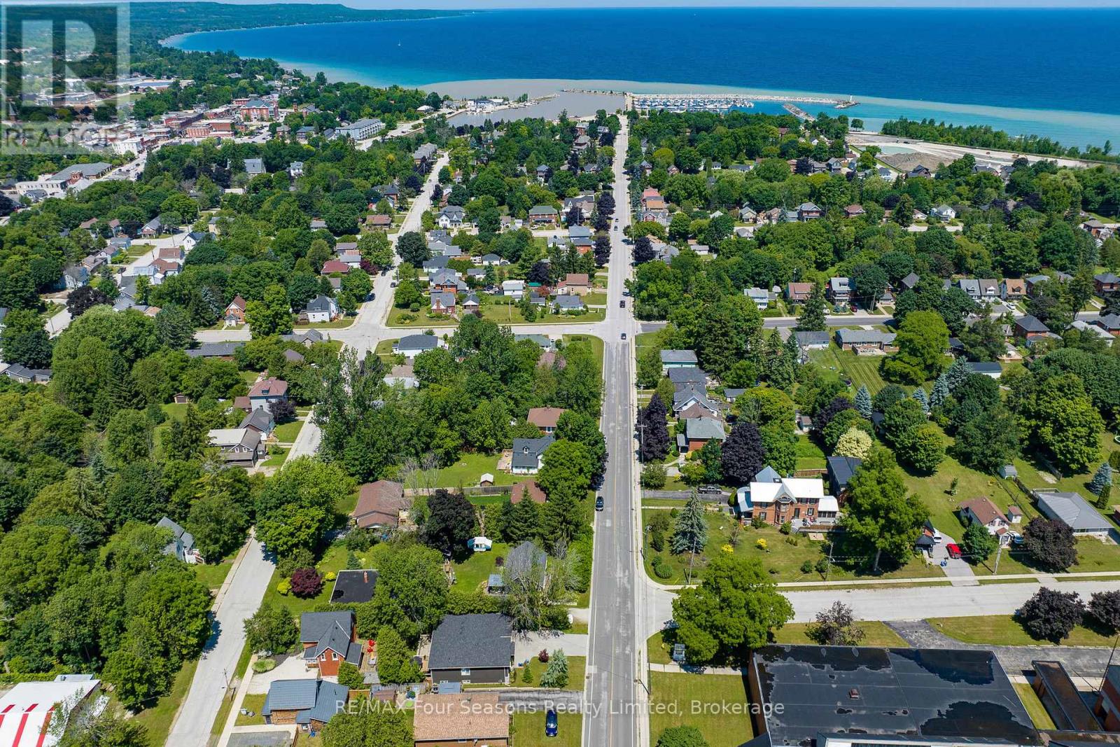 264 St Vincent Street, Meaford, Ontario  N4L 1E8 - Photo 29 - X12095656