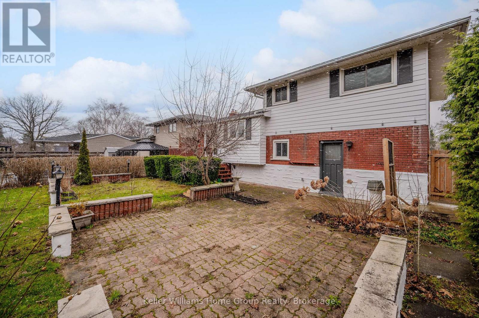 116 Dorset Road, Cambridge, Ontario  N1R 2X2 - Photo 30 - X12095657