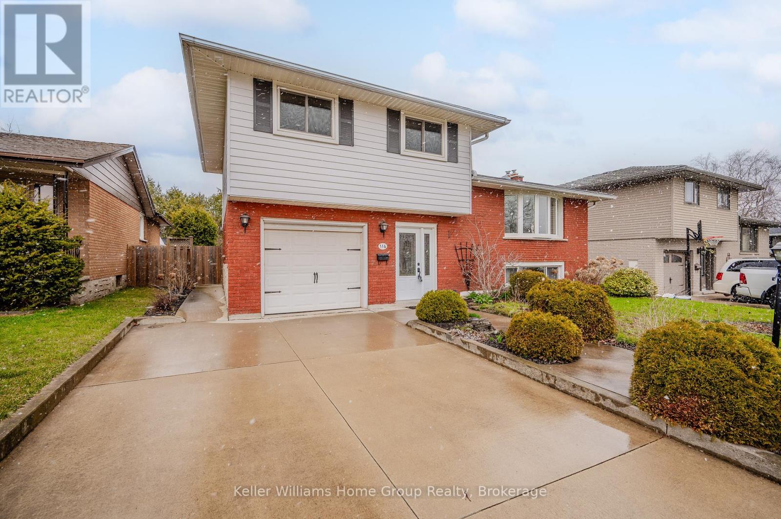 116 Dorset Road, Cambridge, Ontario  N1R 2X2 - Photo 5 - X12095657