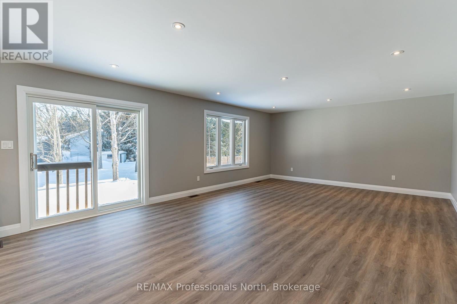 7 Marluc Avenue, Minden Hills, Ontario  K0M 2K0 - Photo 14 - X12095679