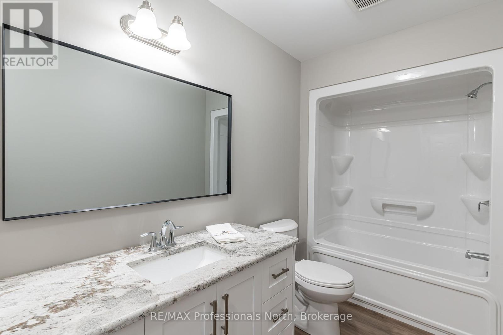7 Marluc Avenue, Minden Hills, Ontario  K0M 2K0 - Photo 21 - X12095679