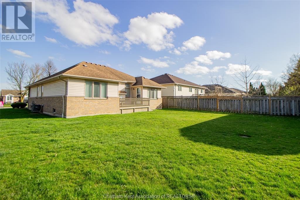 3 Crocus Court, Chatham, Ontario  N7L 5L5 - Photo 4 - 25008817