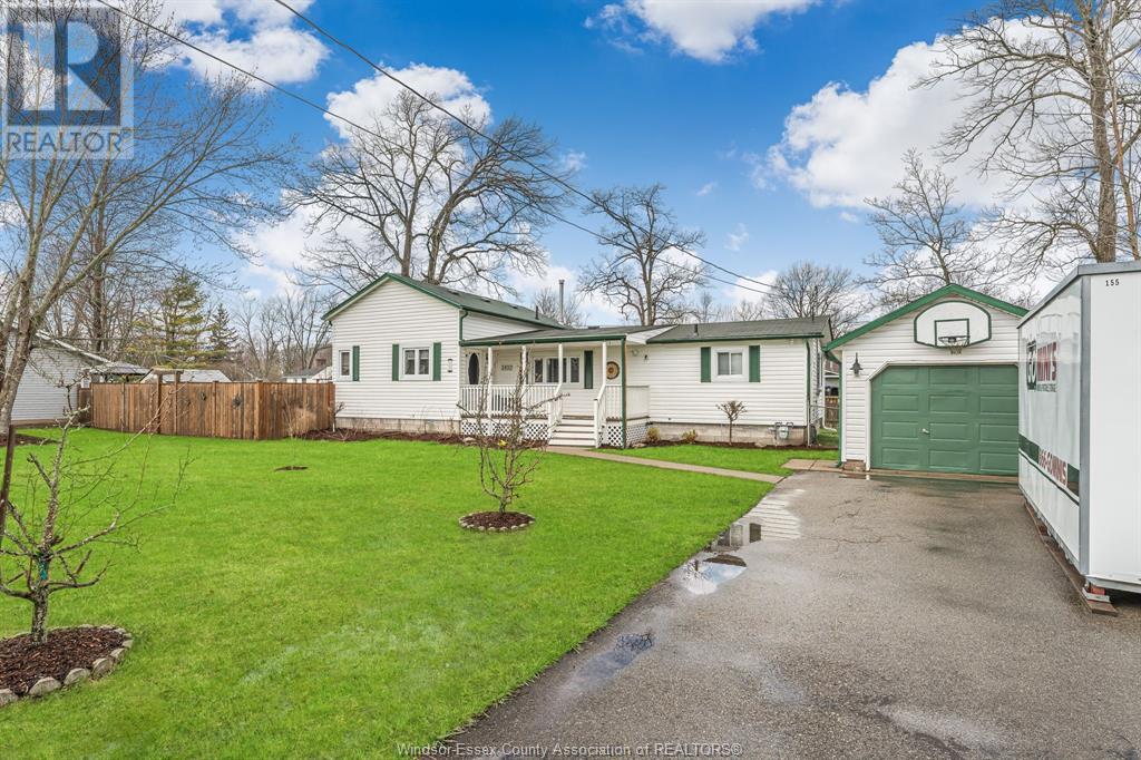 Property at 3102 JEWEL AVENUE image 3