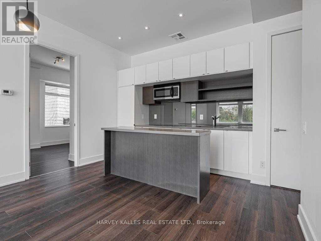 419 - 111 St Clair Avenue W, Toronto, Ontario  M4V 1N5 - Photo 8 - C12095723