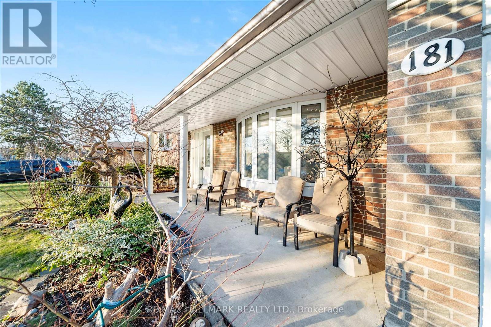 Property at 181 CENTENNIAL ROAD image 3