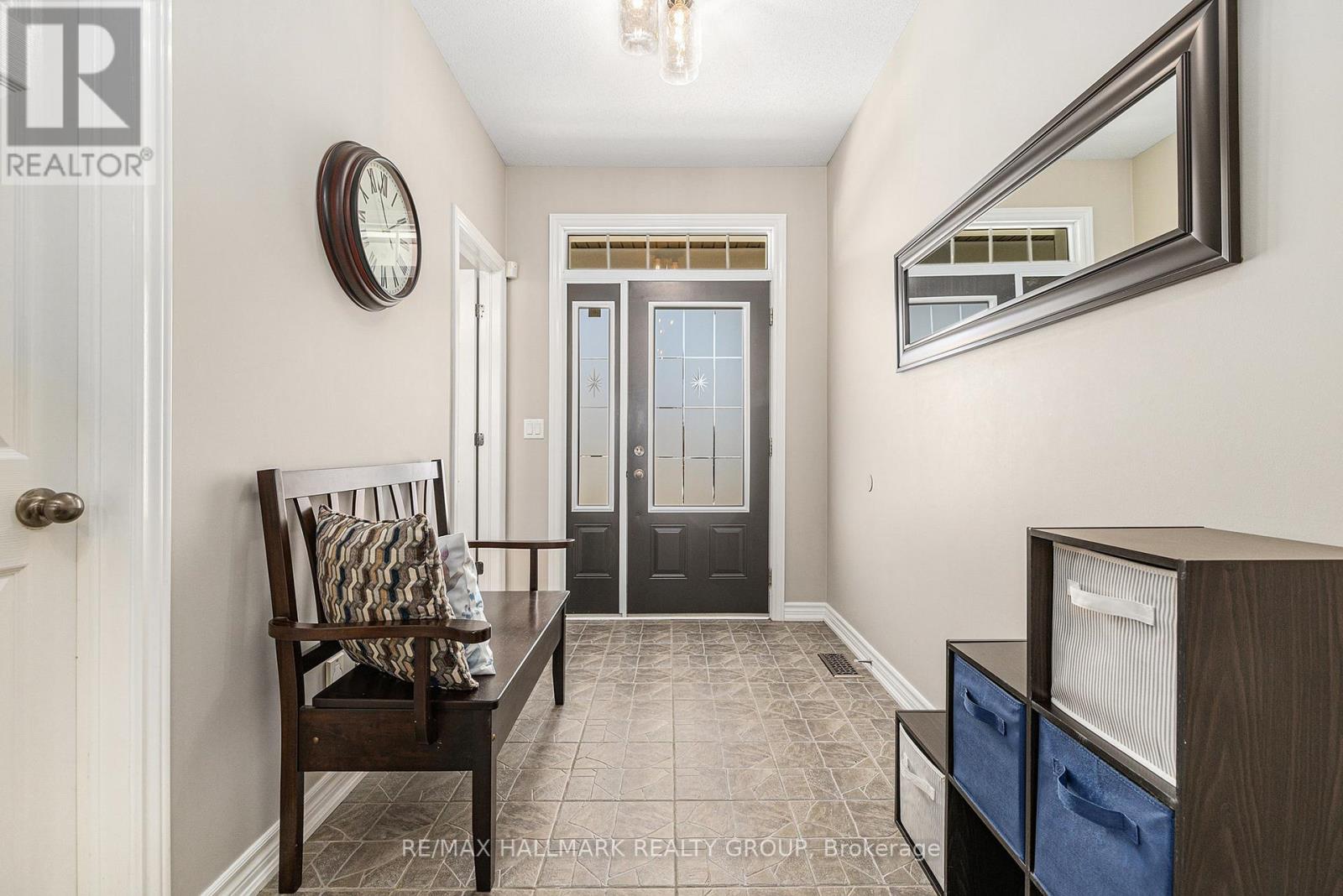 Property at 220 CELTIC RIDGE CRESCENT image 4