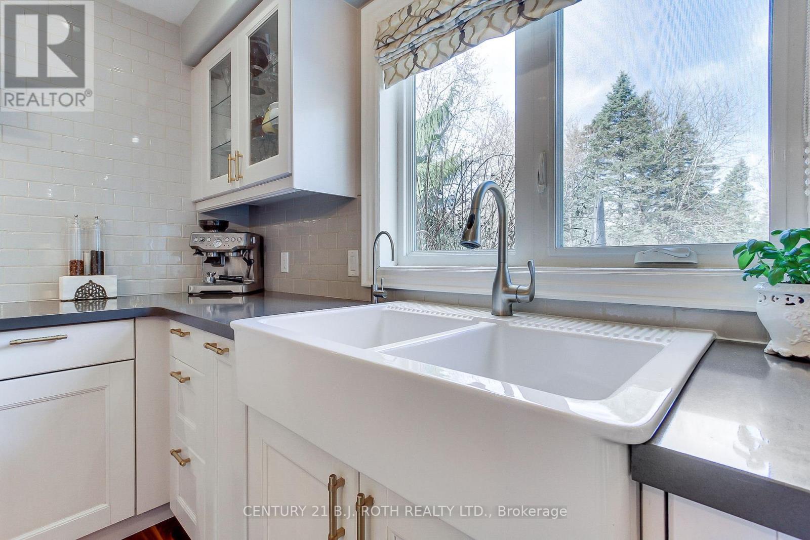 355 Warren Road, King, Ontario  L7B 1C4 - Photo 15 - N12095700