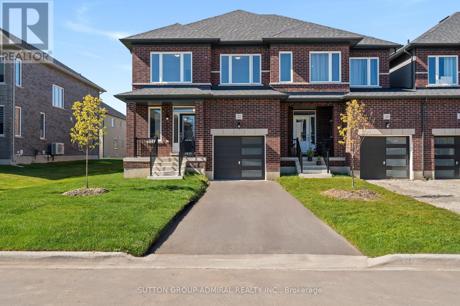 Property at 22 AUTUMN DRIVE image 2