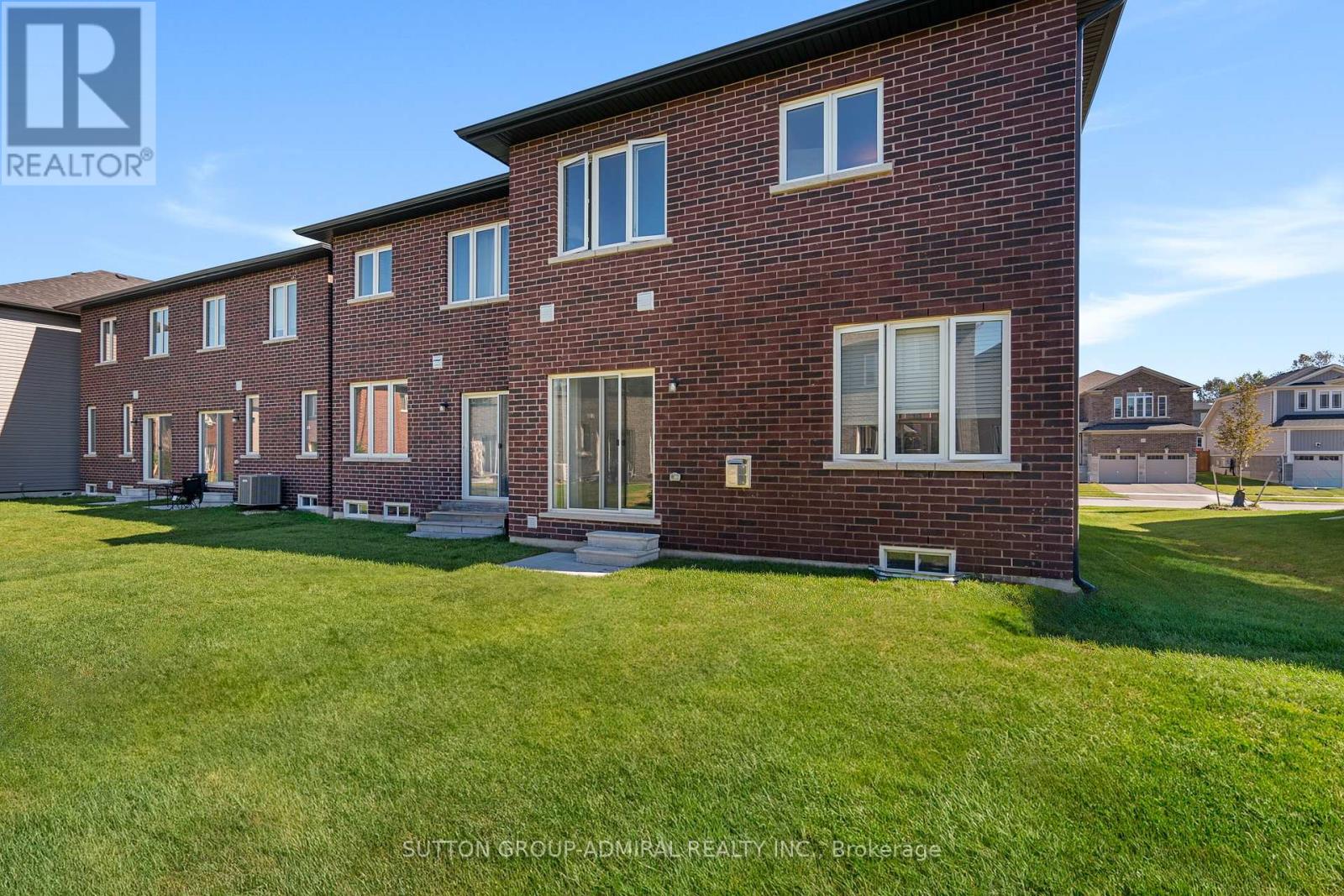 22 Autumn Drive, Wasaga Beach, Ontario  L9Z 1J9 - Photo 36 - S12095675