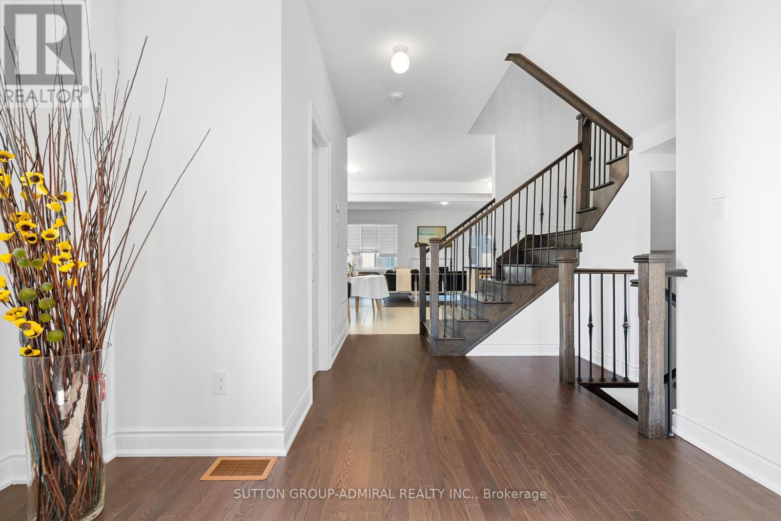 Property at 22 AUTUMN DRIVE image 5
