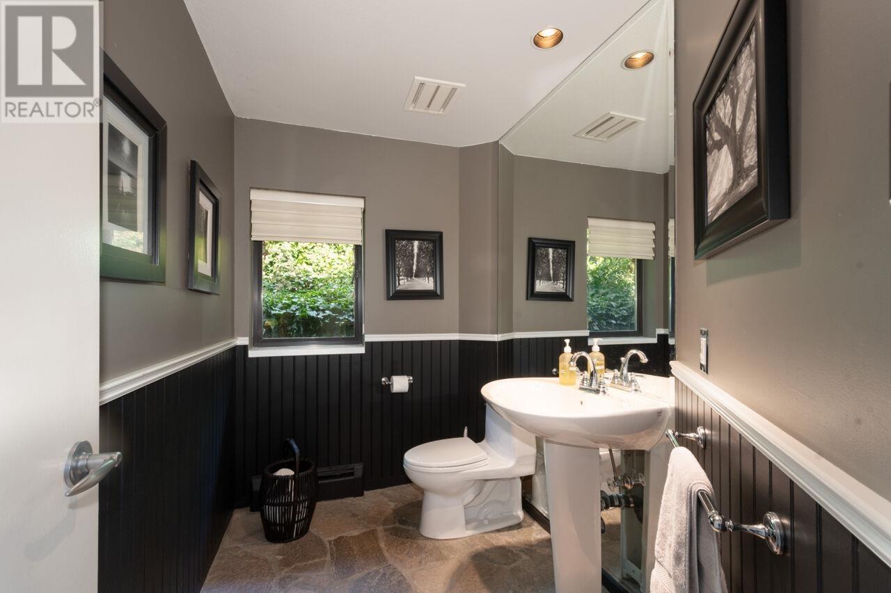4231 Rockridge Crescent, West Vancouver, British Columbia  V7W 1A9 - Photo 14 - R2991989