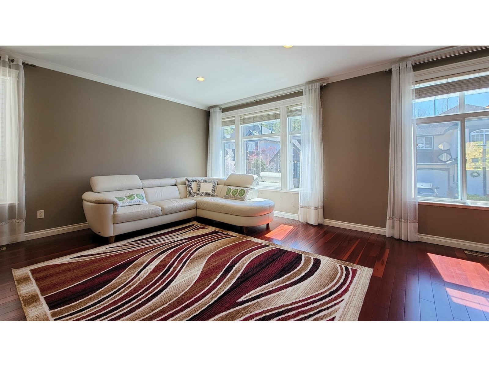 30 33925 Araki Court, Mission, British Columbia  V2V 7R5 - Photo 6 - R2992227