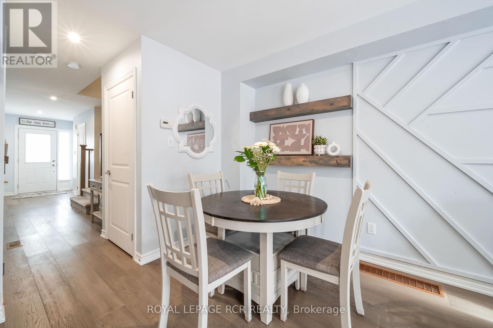 Property at 6 - 31 TOWN LINE image 3