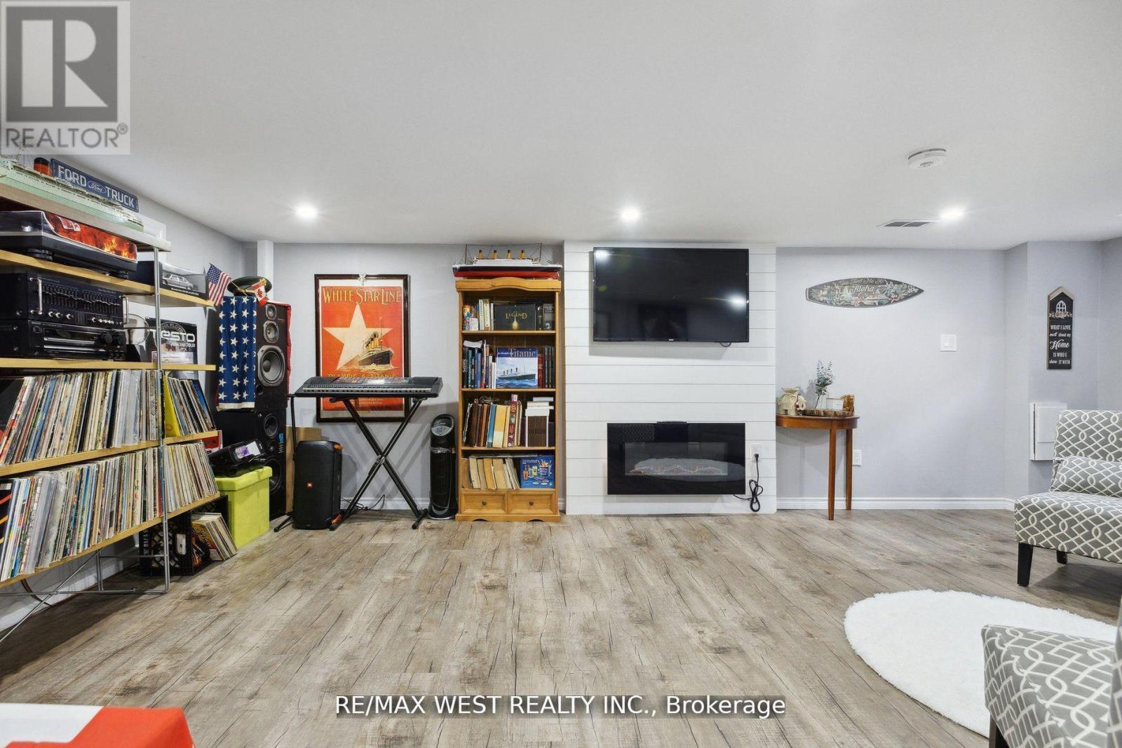 48 Burwell Street, Brantford, Ontario  N3T 4T7 - Photo 26 - X12095686