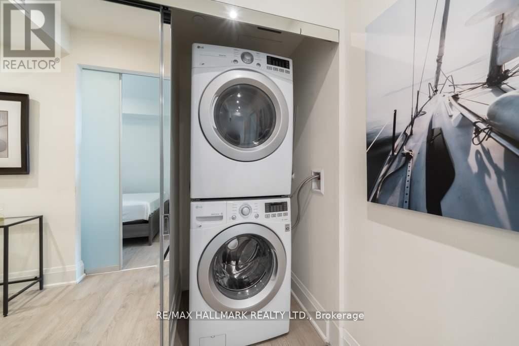 Ph01 - 30 Roehampton Avenue, Toronto, Ontario  M4P 0B9 - Photo 17 - C12080681