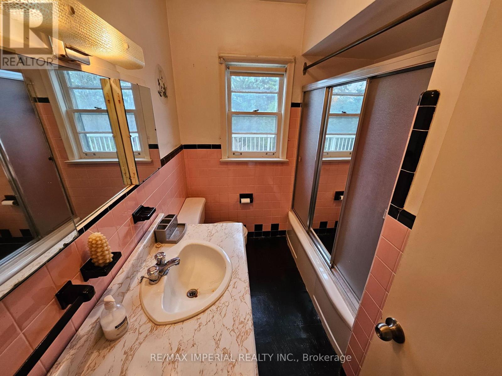 76 Gwendolen Crescent, Toronto, Ontario  M2N 2L7 - Photo 17 - C12092767