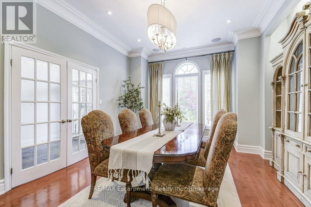 Property at 168 DIIORIO CIRCLE image 5