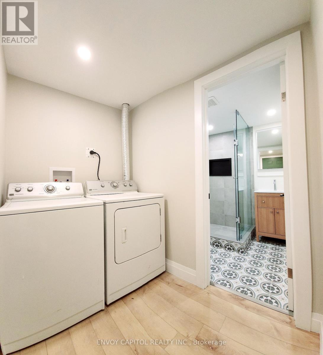 84 Macdonald Avenue, Toronto (Weston), Ontario  M9N 2E4 - Photo 17 - W12070783