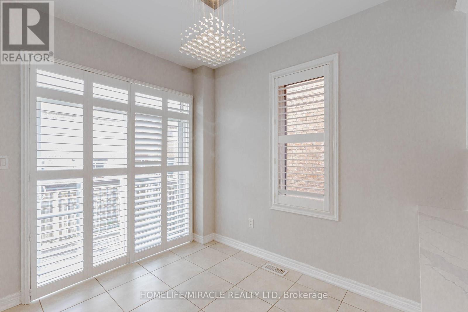 488 Landsborough Avenue, Milton, Ontario  L9T 7X7 - Photo 16 - W12046567