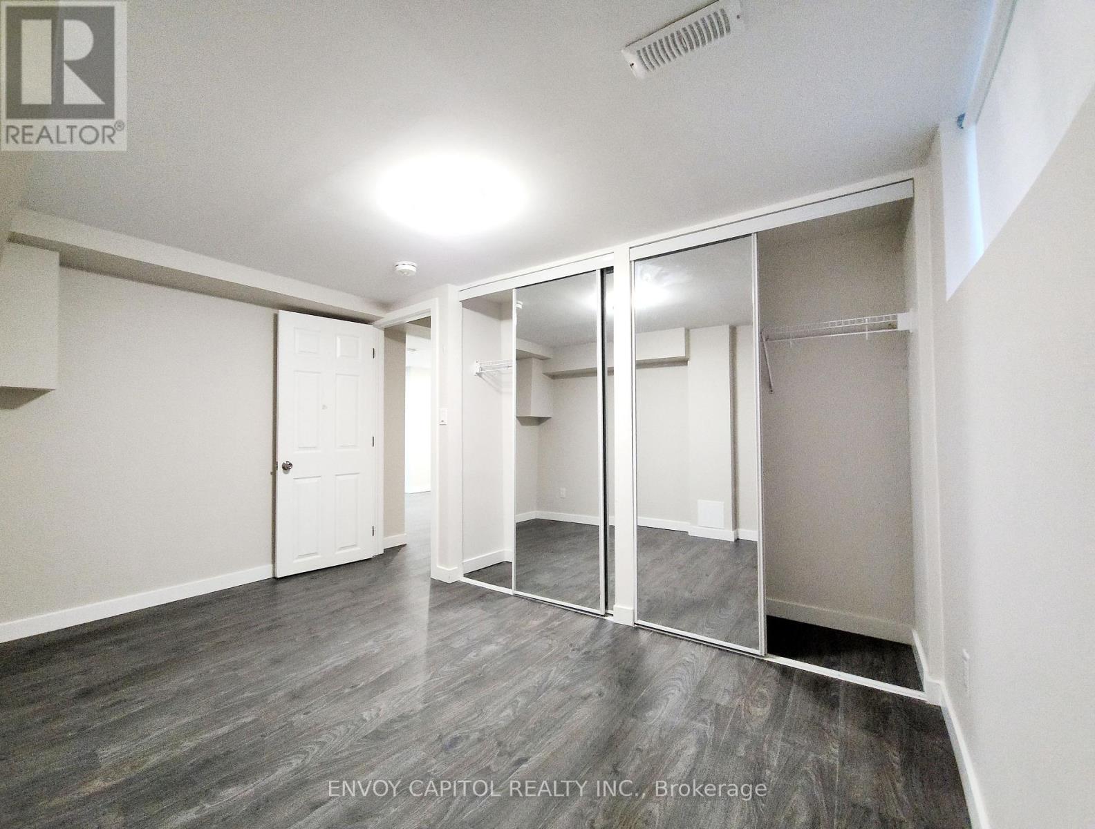 84 Macdonald Avenue, Toronto (Weston), Ontario  M9N 2E4 - Photo 6 - W12070783