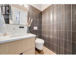 2 878 E 37TH AVENUE, Vancouver property photo listing R2992195 for sale