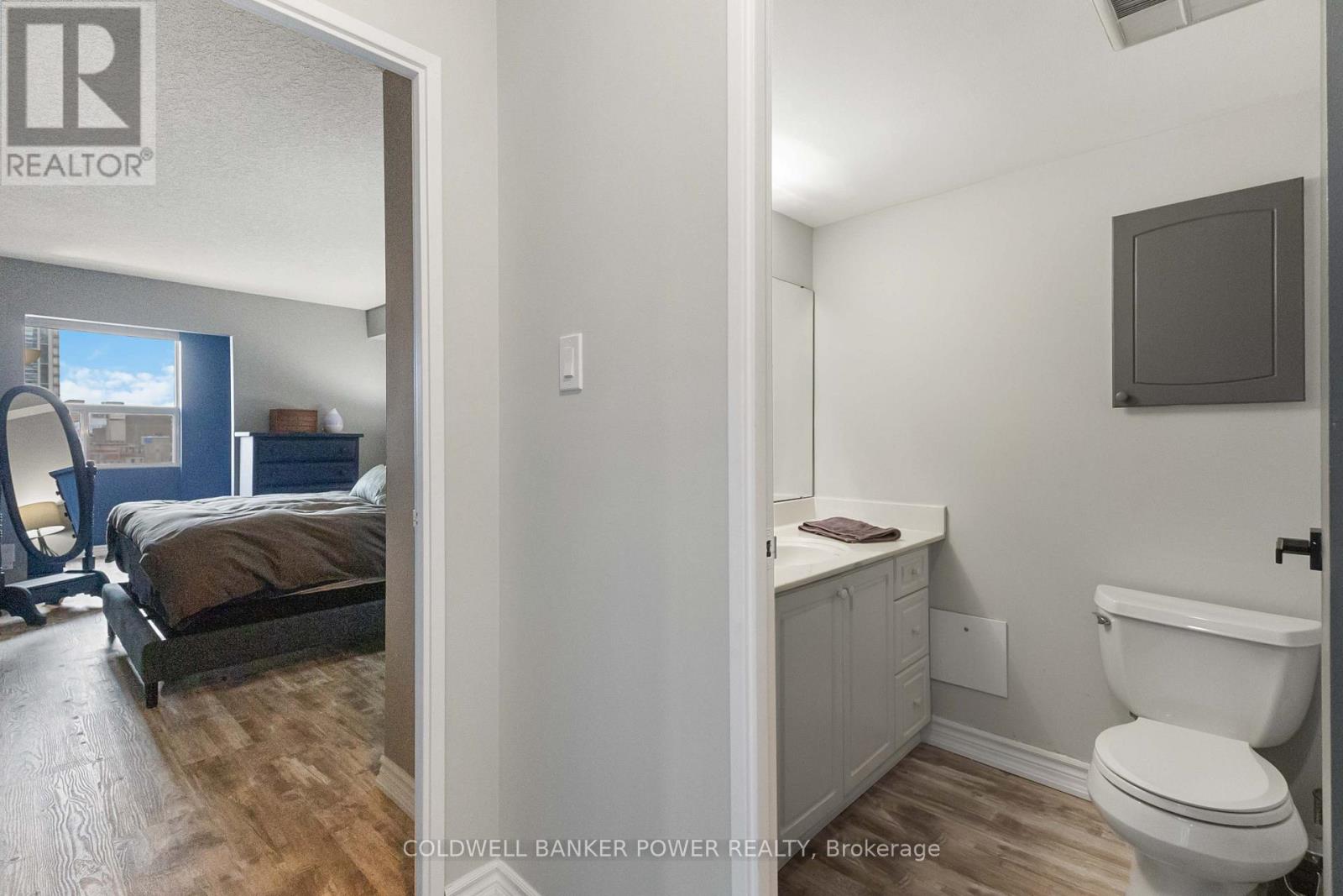 604 - 389 Dundas Street, London East, Ontario  N6B 3L5 - Photo 17 - X12095790