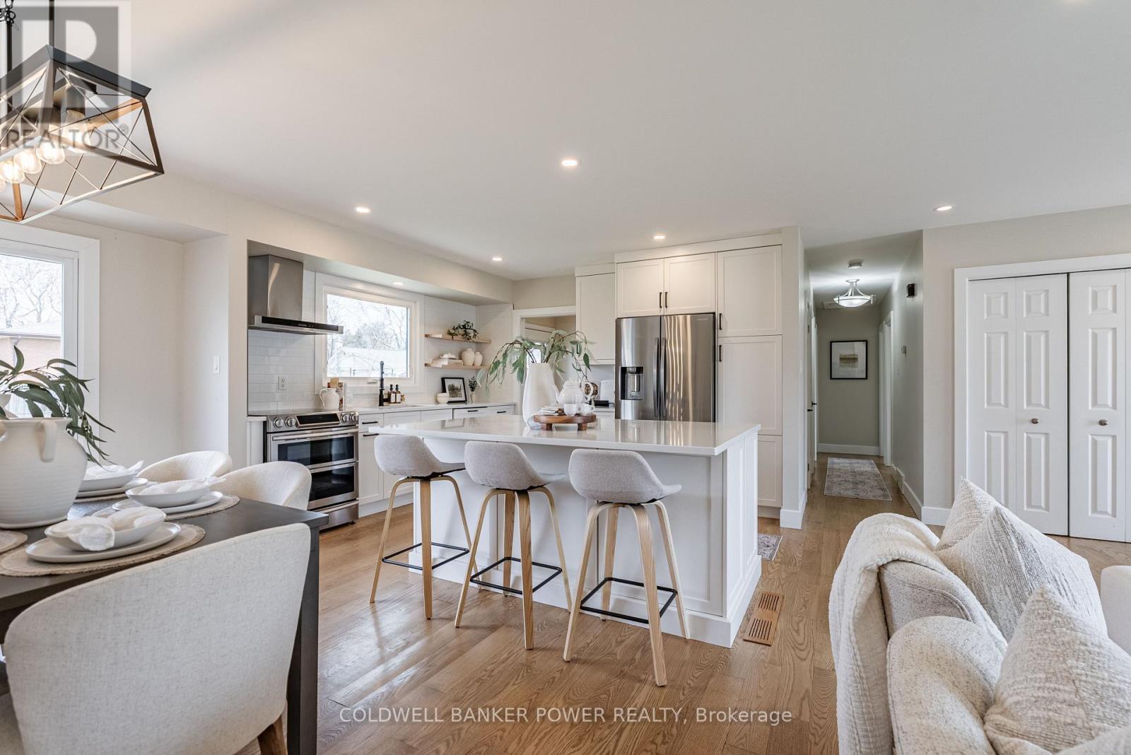 107 Tweed Crescent, London North, Ontario  N5X 1Z5 - Photo 8 - X12095893
