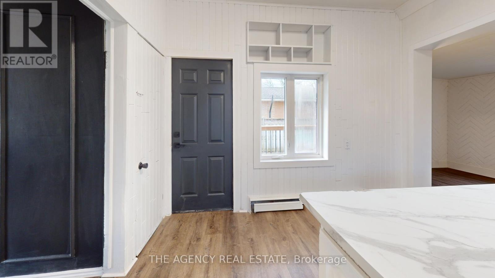 Photo 15 of 45 for 173 Chelsea Avenue N