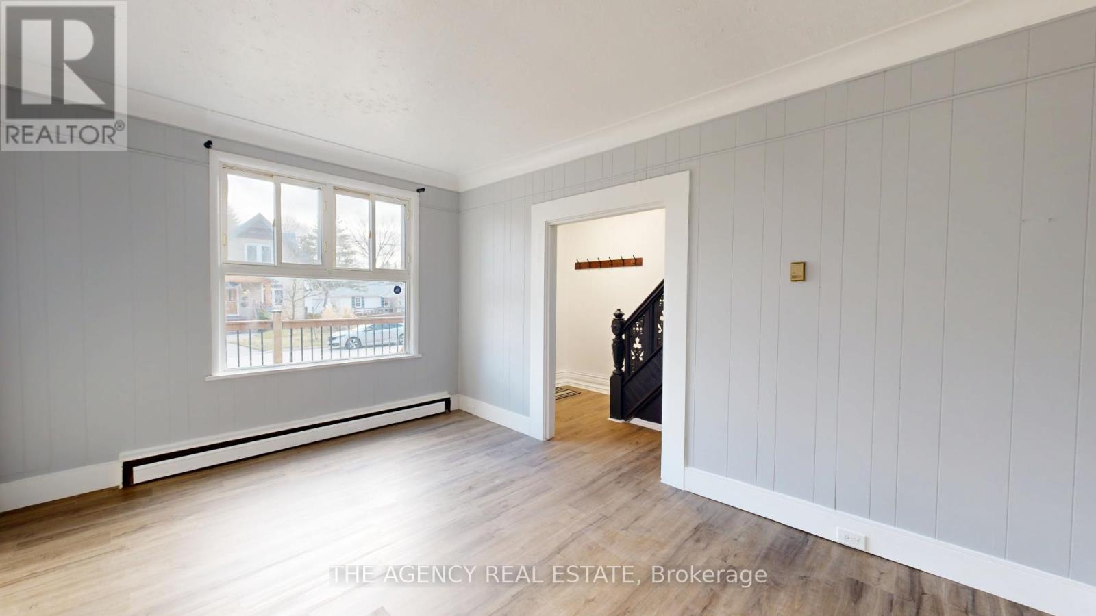 Photo 23 of 45 for 173 Chelsea Avenue N