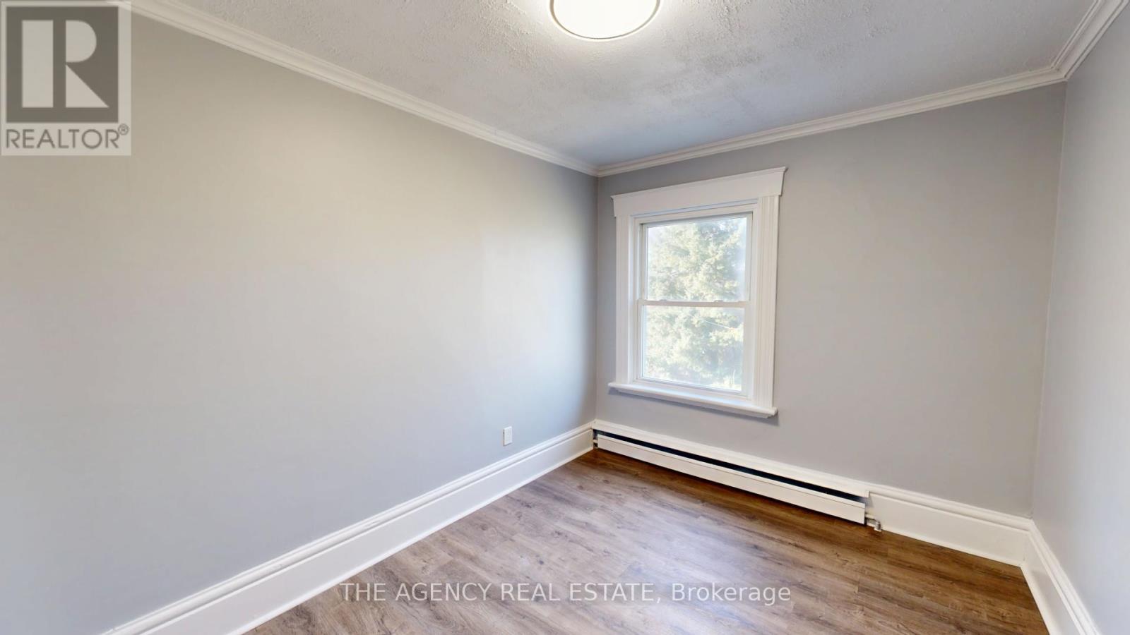 Photo 32 of 45 for 173 Chelsea Avenue N