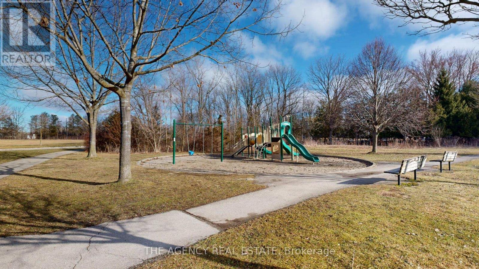 Photo 44 of 45 for 173 Chelsea Avenue N